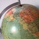 Globe terrestre de Räth 44cm ex-RDA vintage 1975