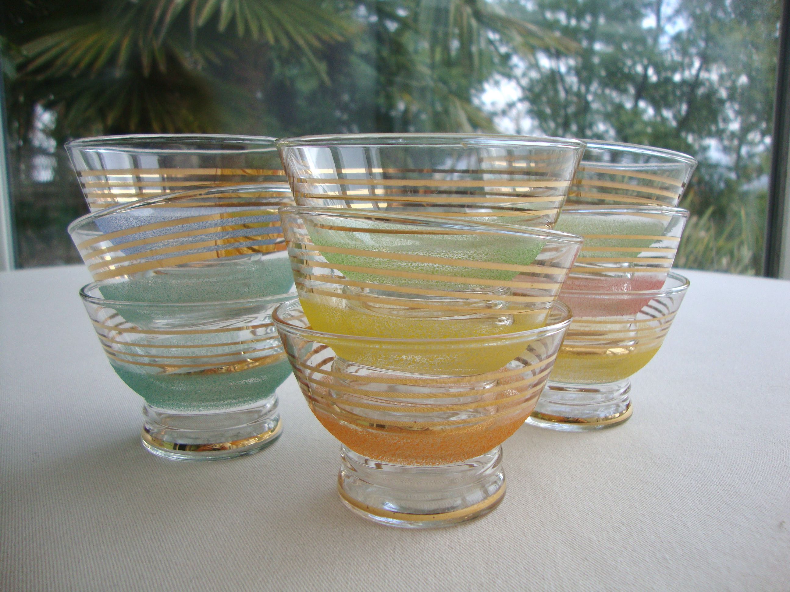 Set of 9 vintage dessert cups