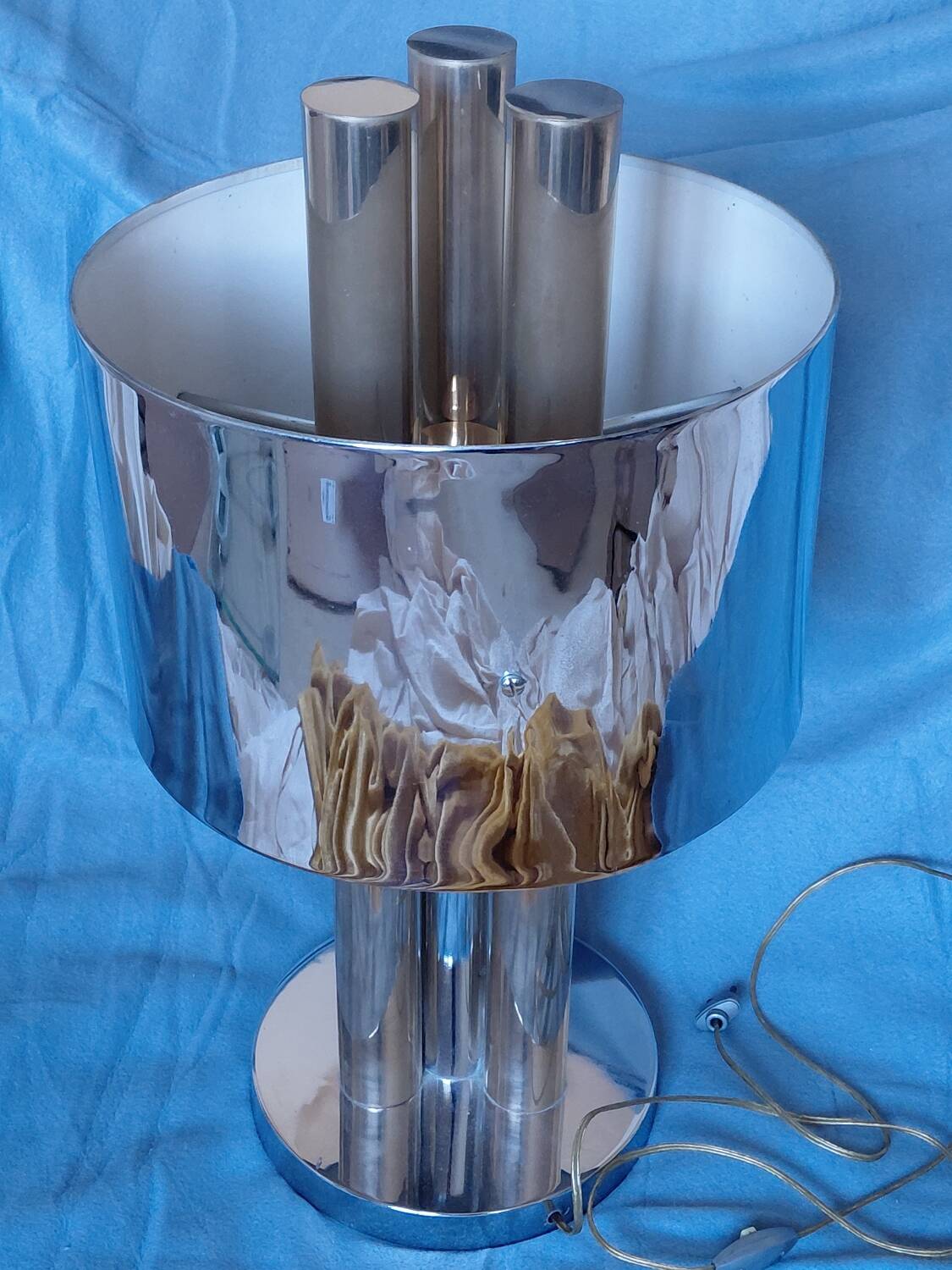 Vintage 1970s metal tubular lamp