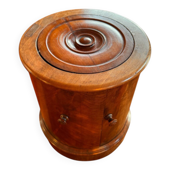 Somno bedside table from the 19th century in mahogany.