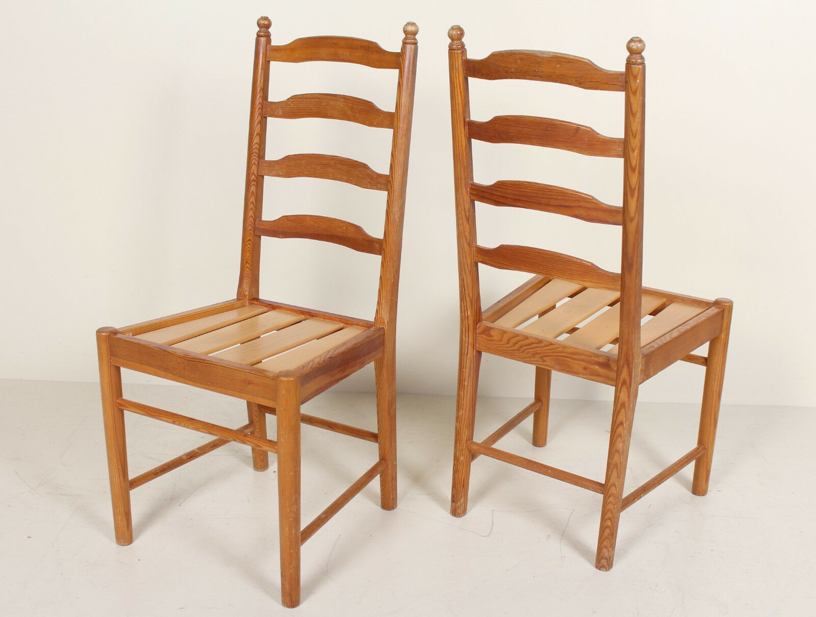 Table de salle à manger et 5 chaises vintage Ercol