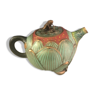 Cloisonnée tea in the shape of lotus flower