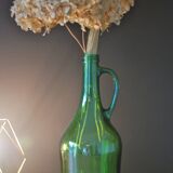 Demijohn type pitcher