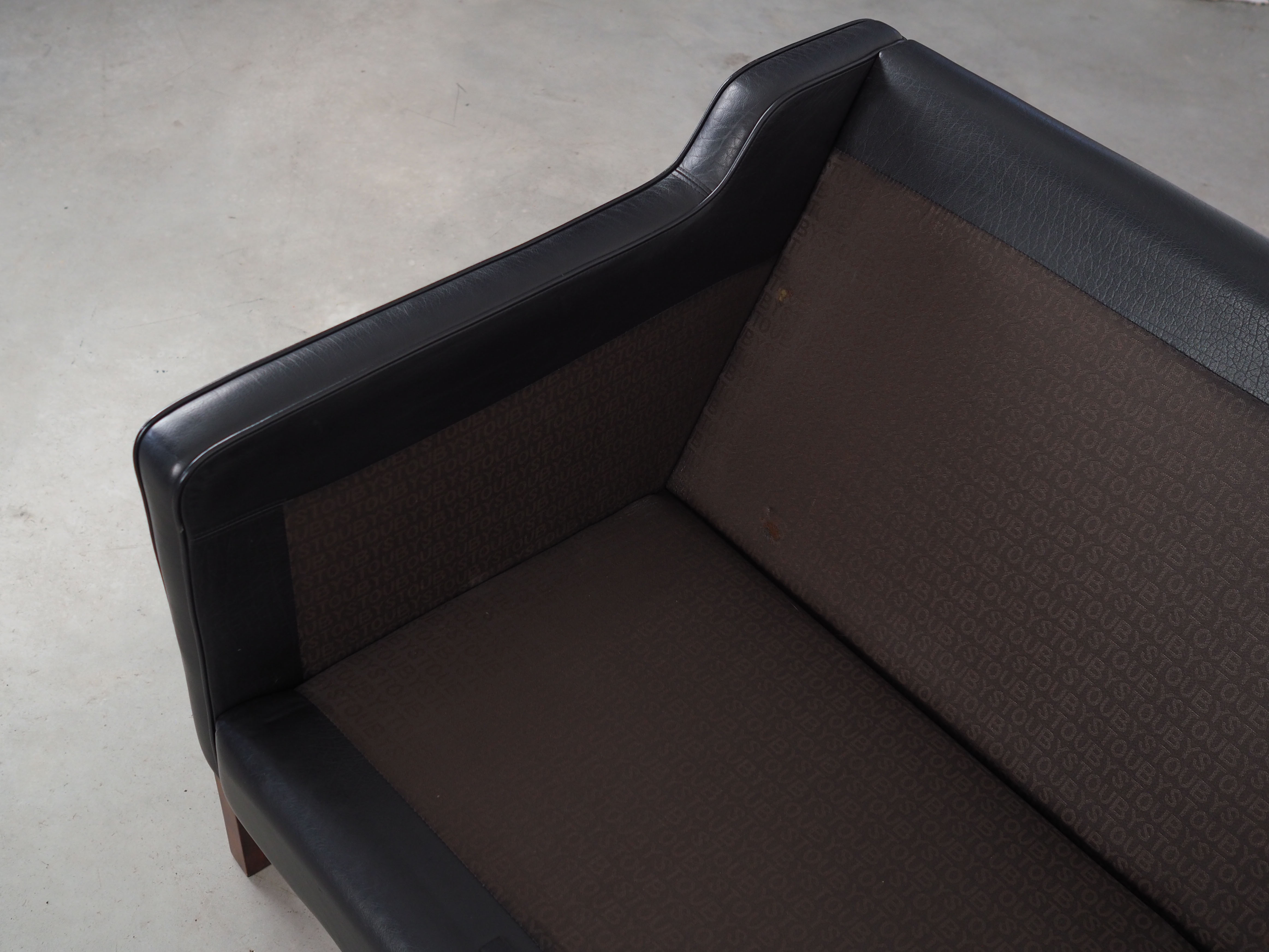 Leather sofa, Danish design, 1960s, manufacturer: Stouby