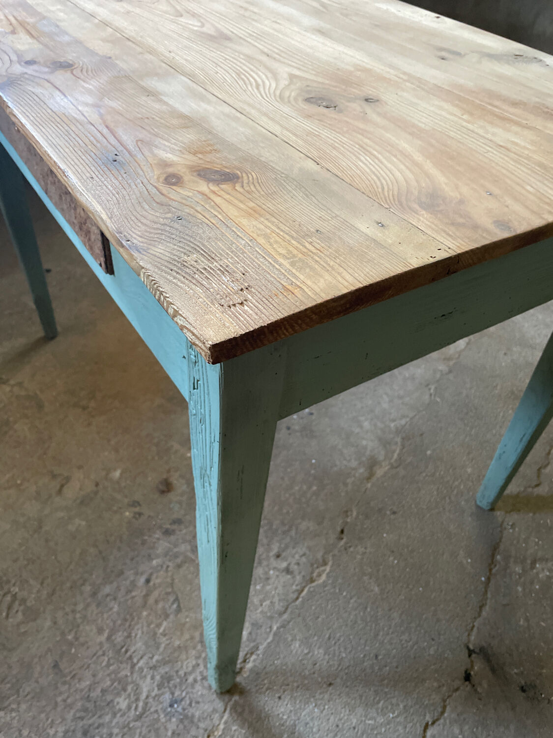 Table/bureau