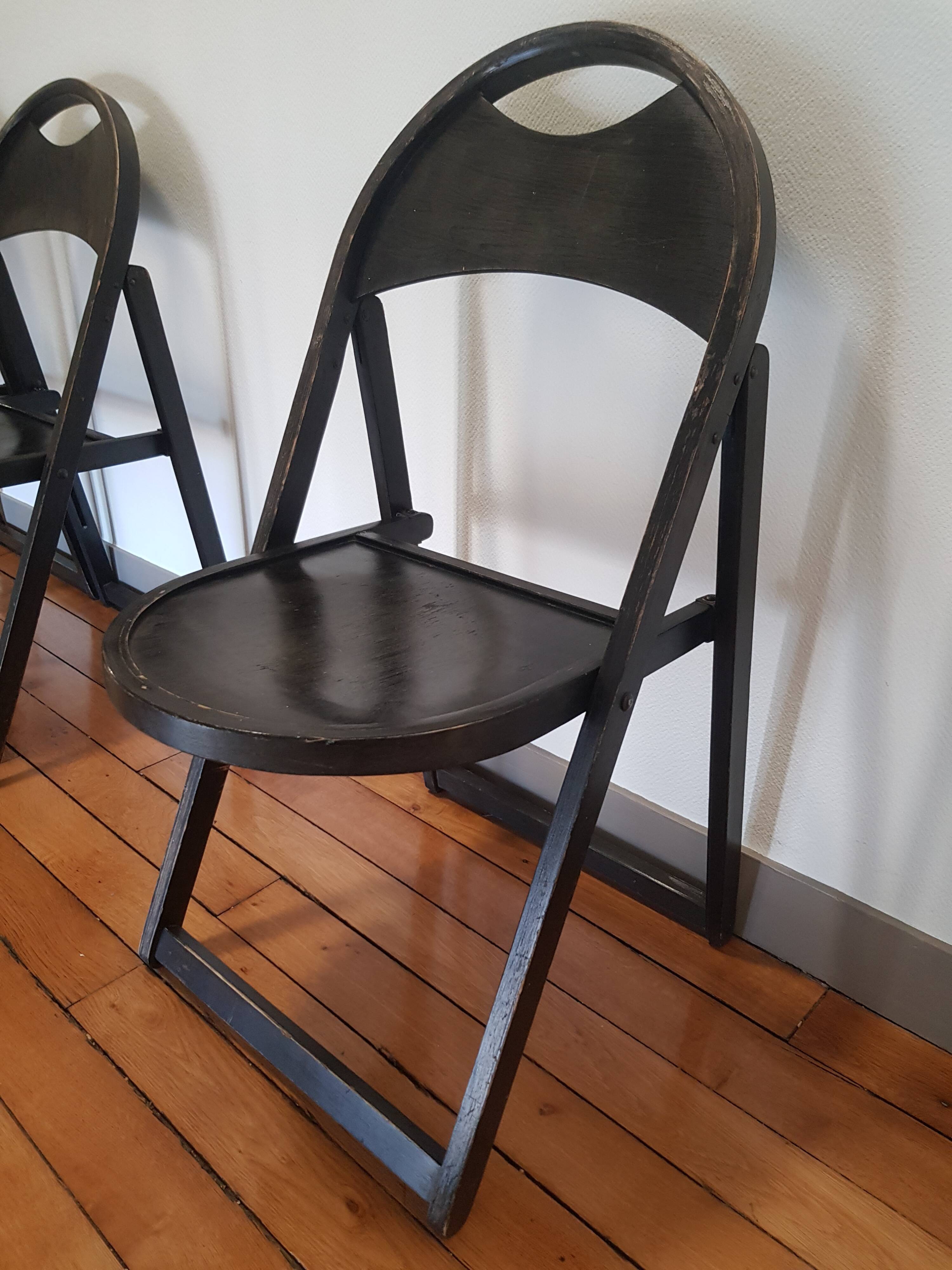 Lot of 3 folding chairs tunaet b751