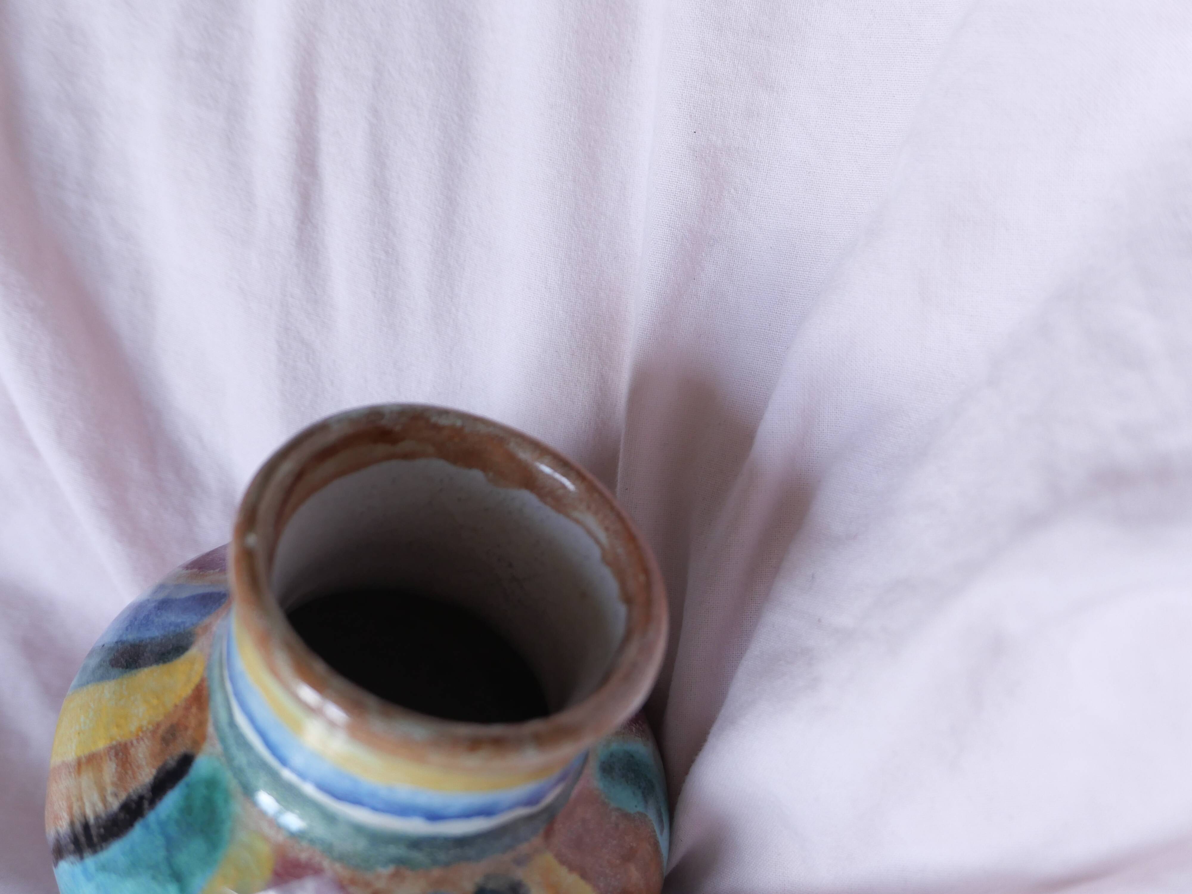 Multicolored vase Montigny sur Loing