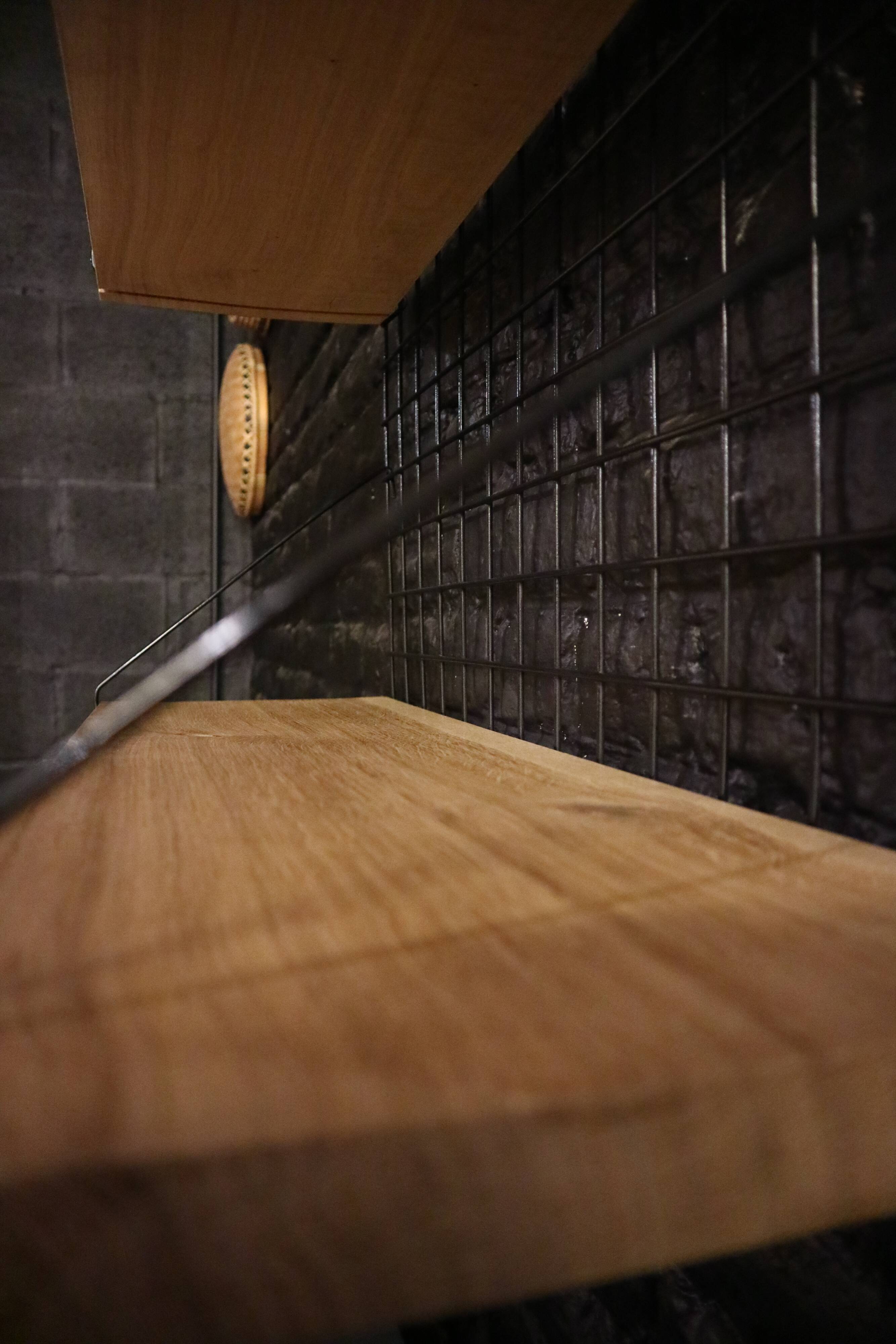 "Meca" shelf designed by Pierre Guariche for Meurop