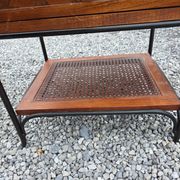 Table de chevet vintage en chêne massif et fer forgé