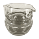 Cruche en verre taillé avec anse