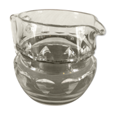Cruche en verre taillé avec anse