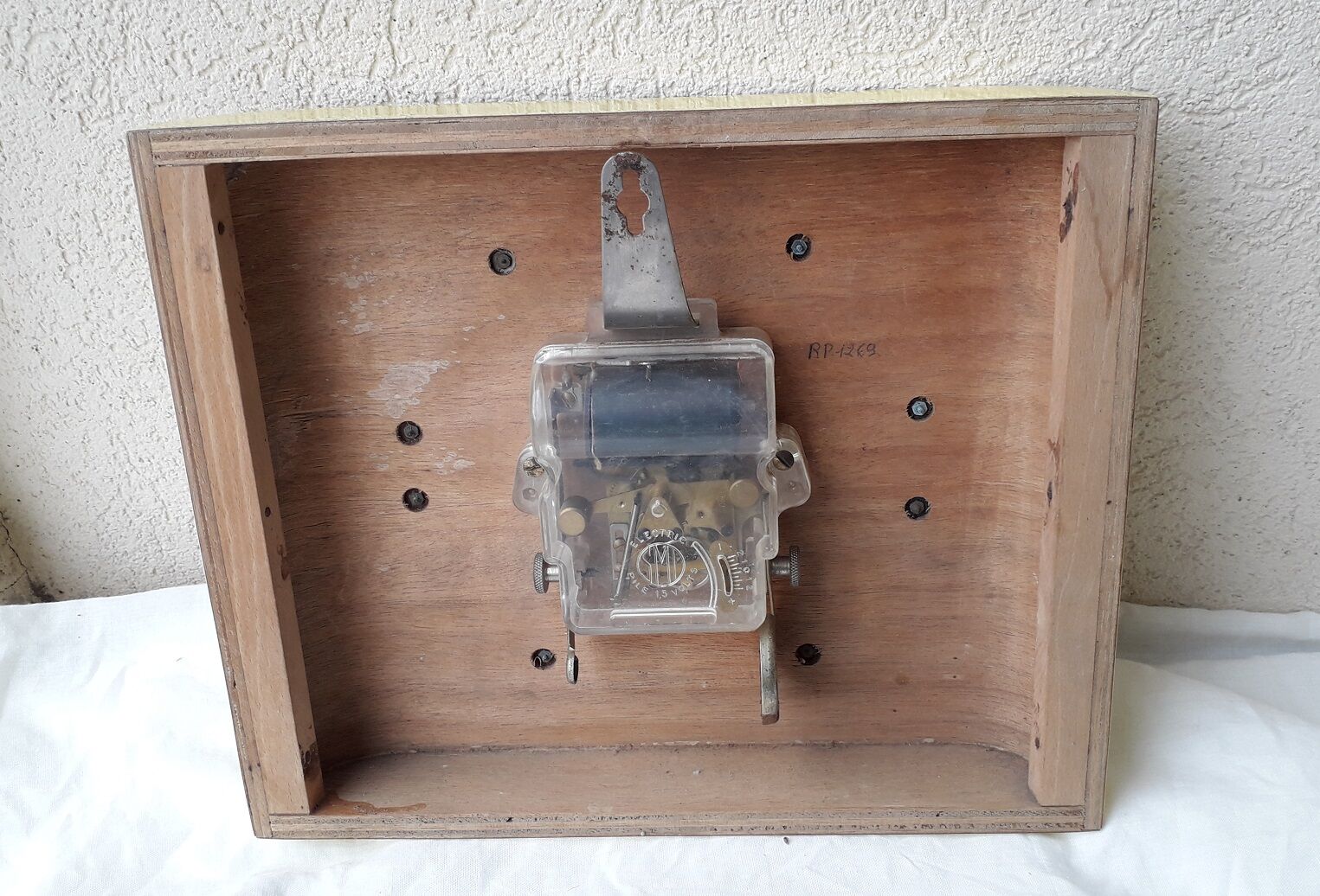 Pendule en formica