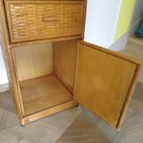 Storage column, bookcase in wood and woven rattan