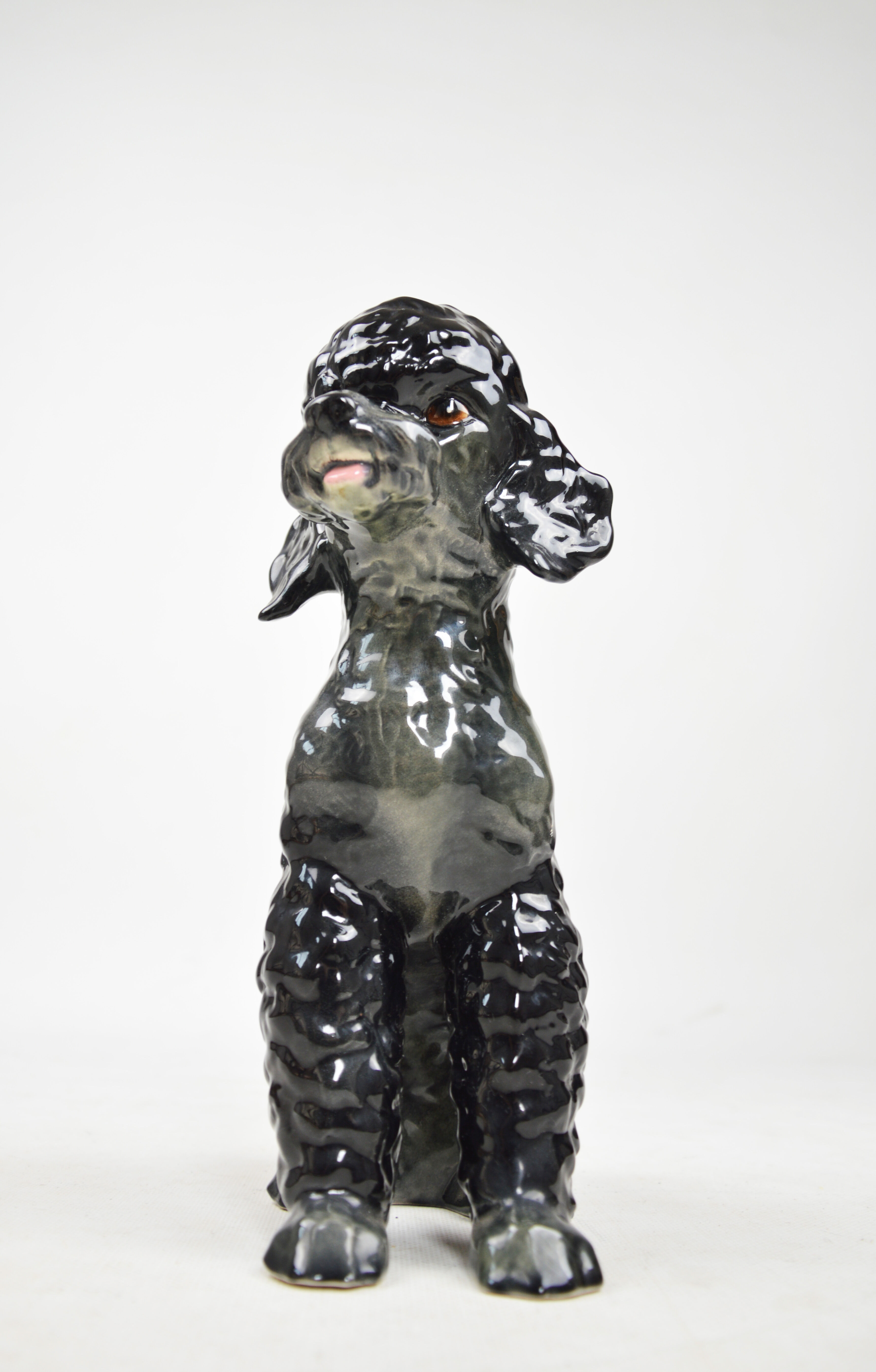 Dog figurine, Goebel, Germany, 1970s