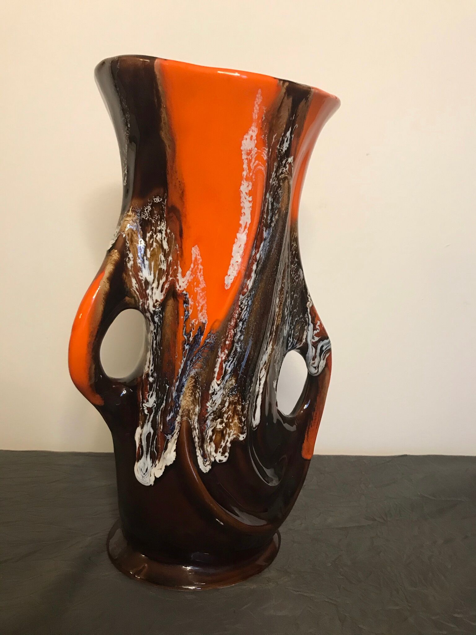 Vintage Vase Vallauris with red and brown handles XXth