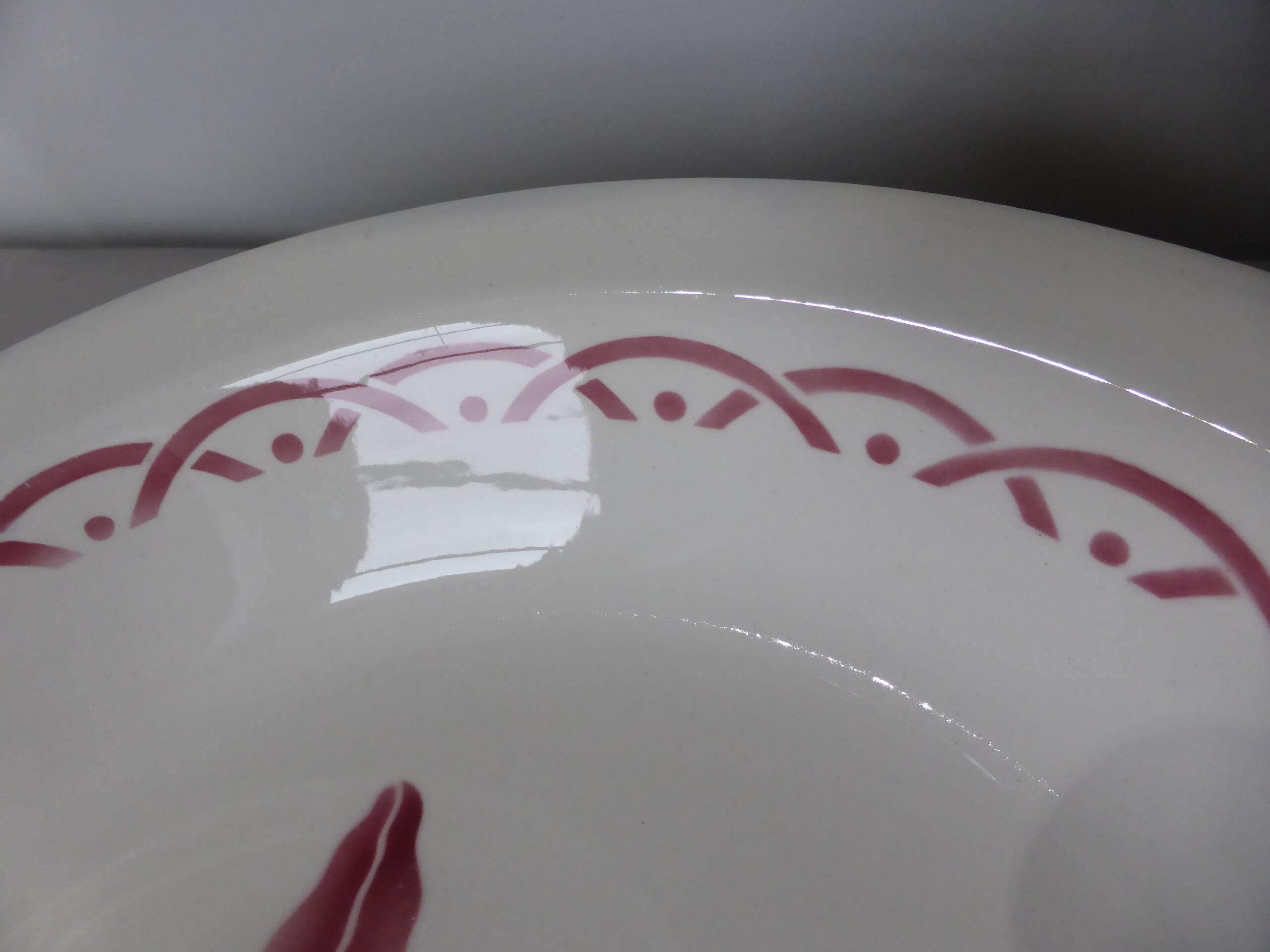 Vintage round hollow dish from Digoin Sarreguemines, Michel model 231109