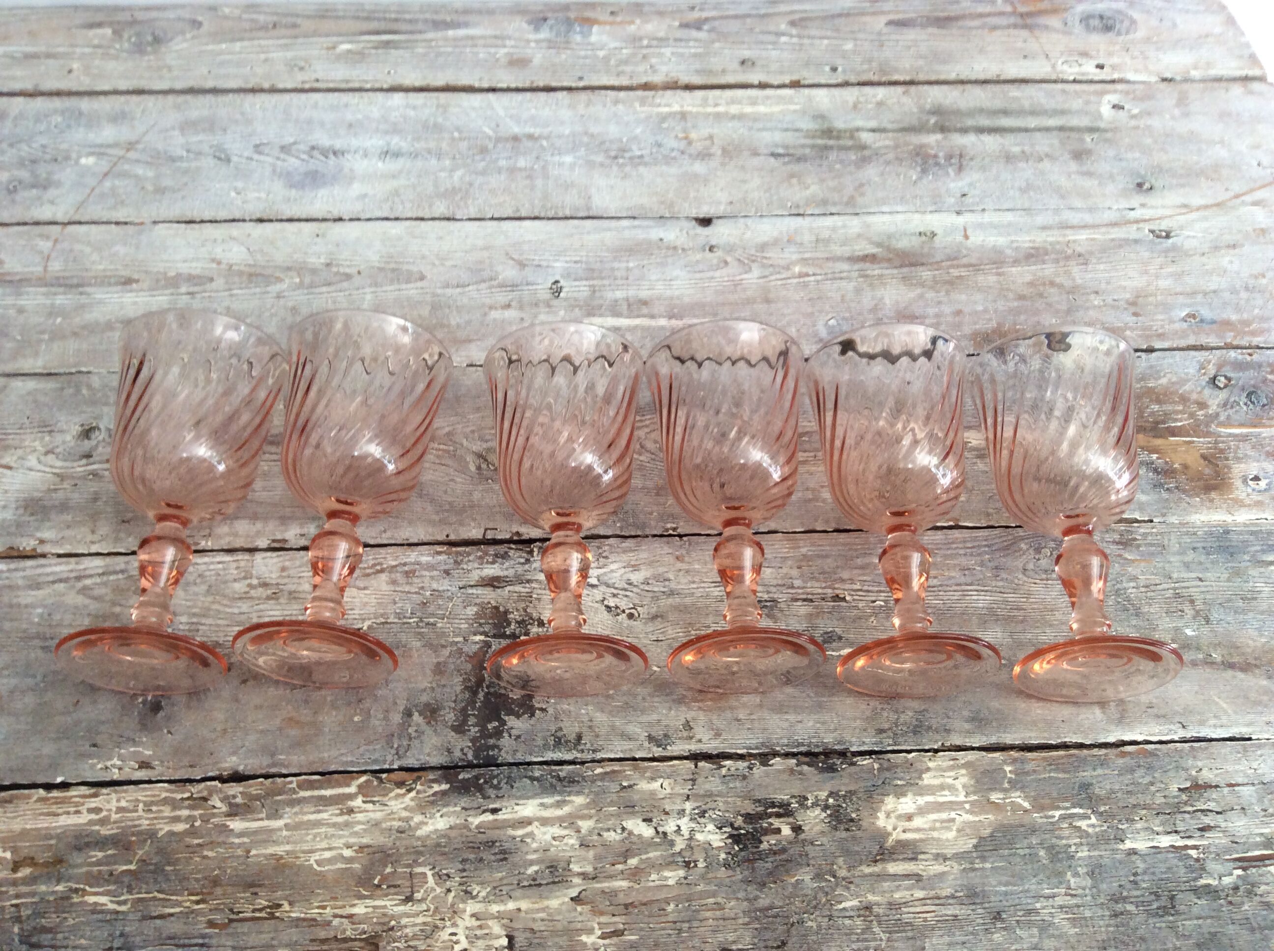 Set of 6 foot glasses