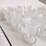 12 Charles X arabesque style violet glasses on foot