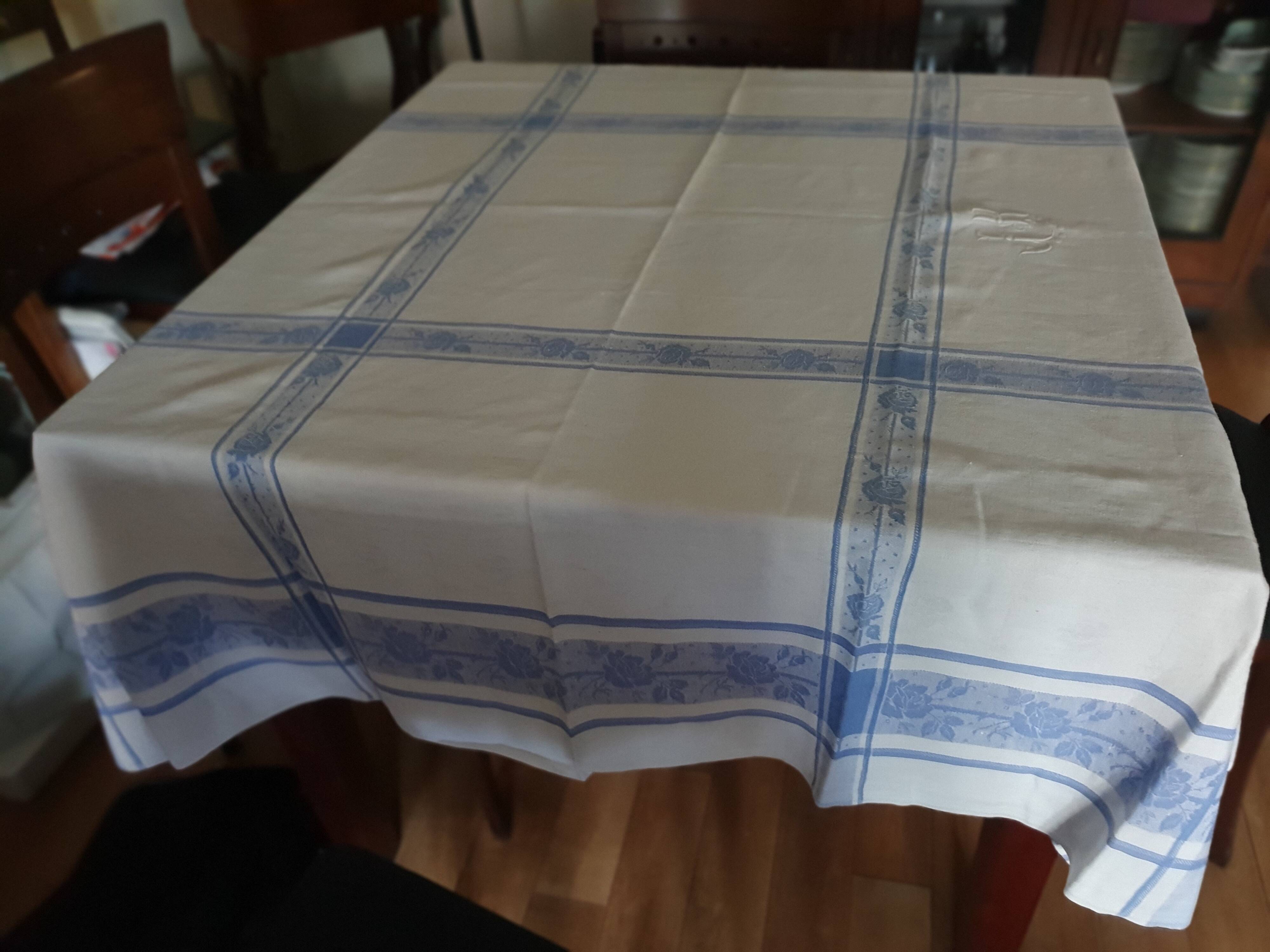 Cotton tablecloth