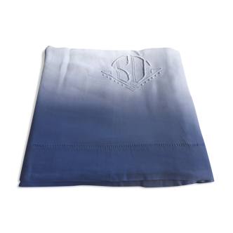 Drap monogrammé