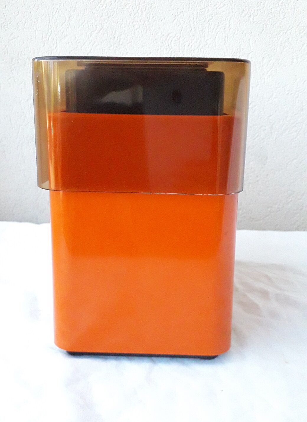 Orange scale
