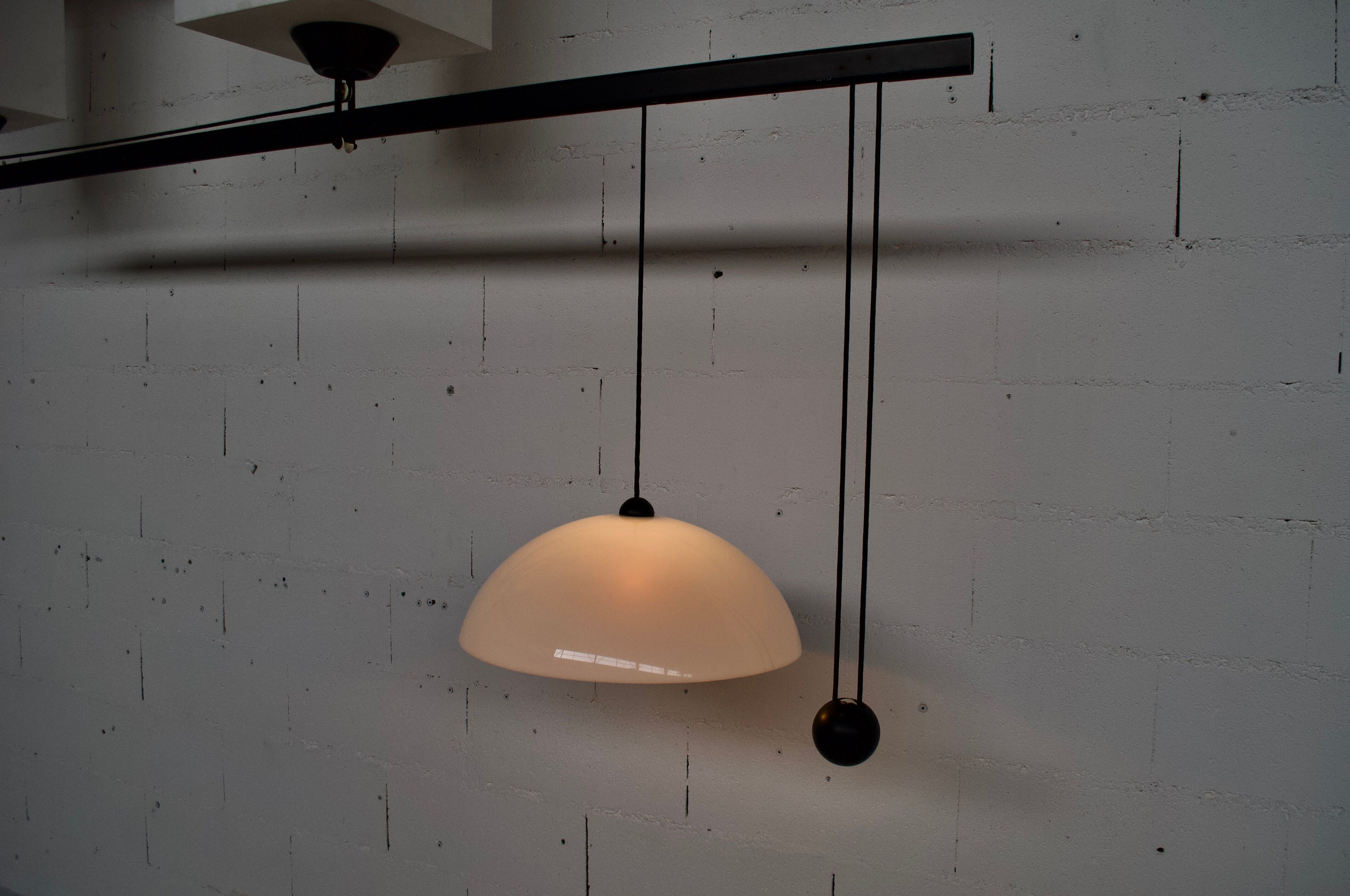 Flexible sconce the Impiccato Vico Magistretti Artemide Milan