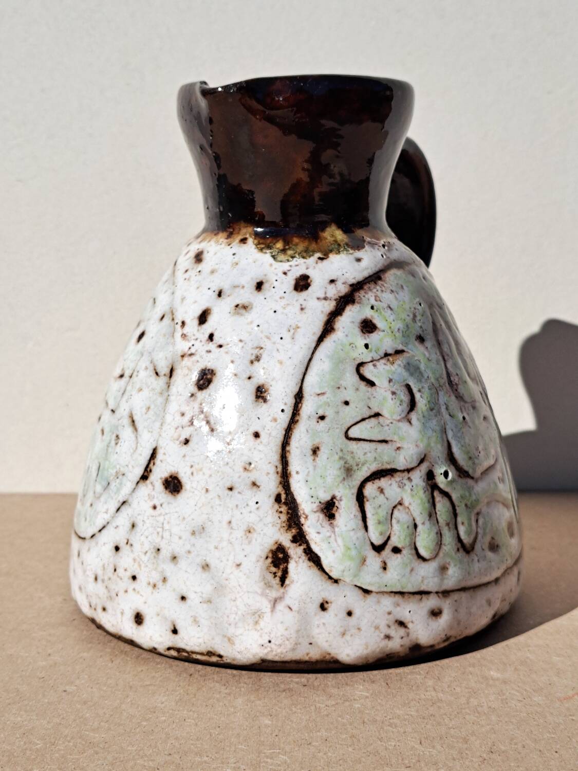 Ceramic pitcher Juliette Derel Vallauris 1960