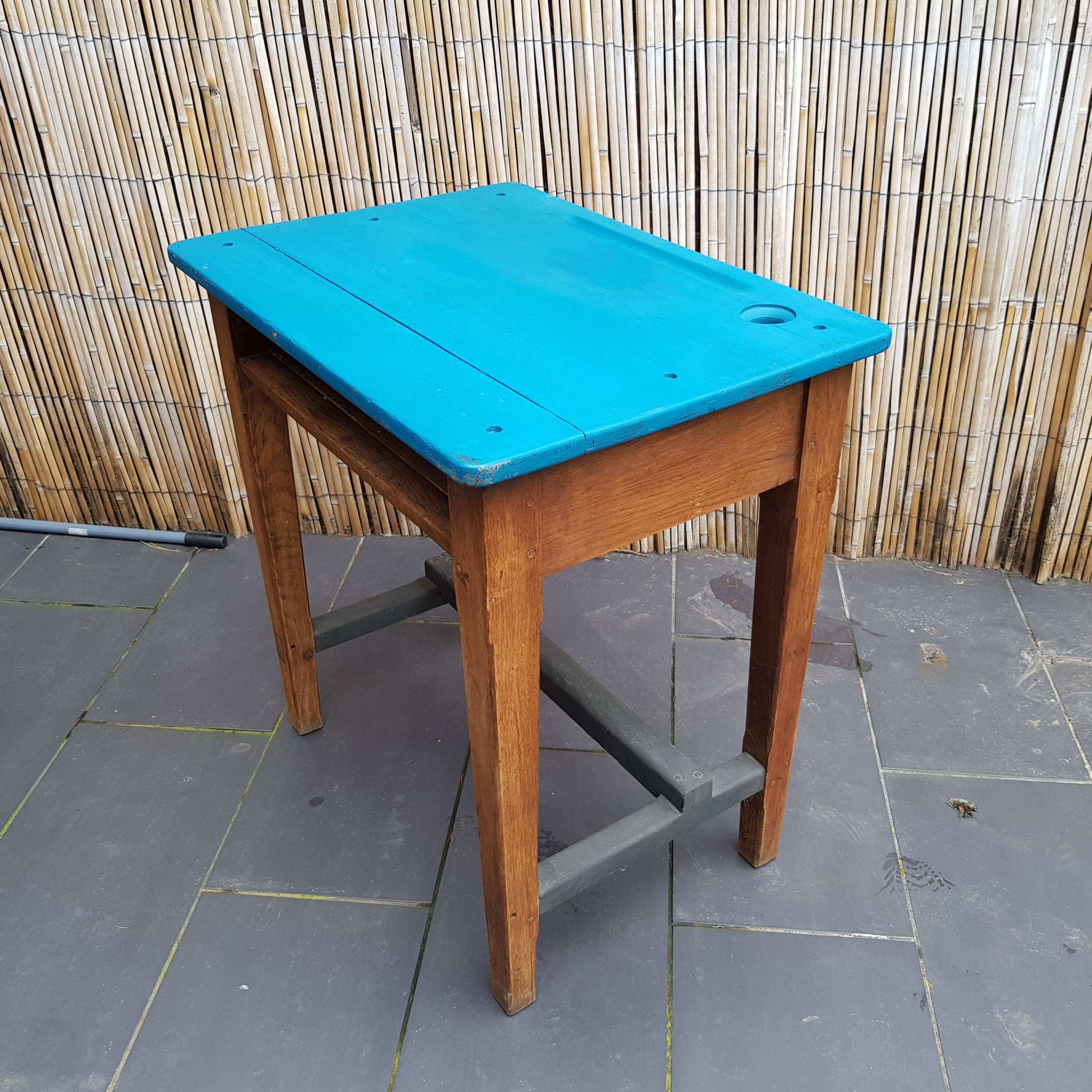 Schoolboy office 1 old person in oak