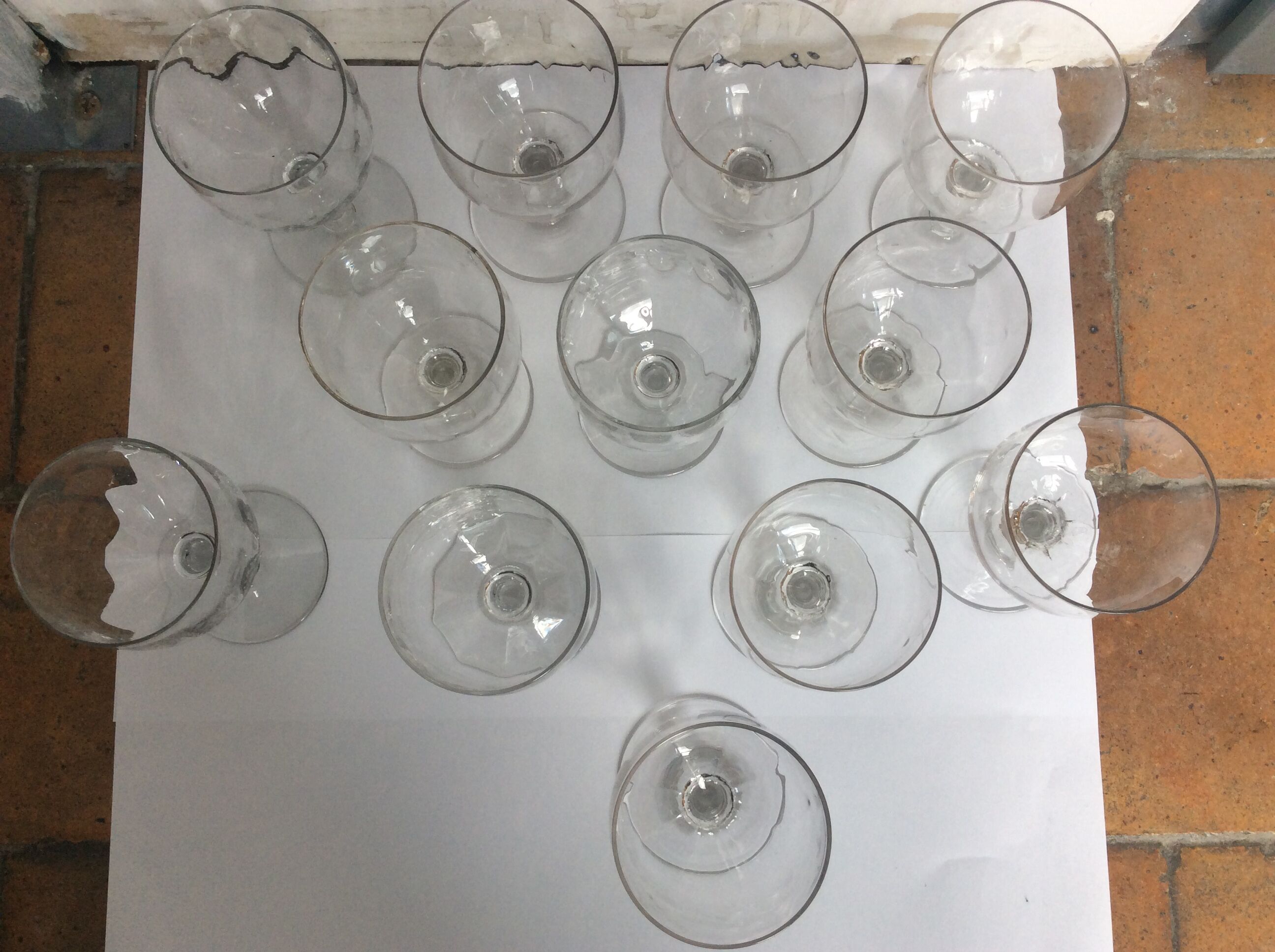 12 vintage foot glasses