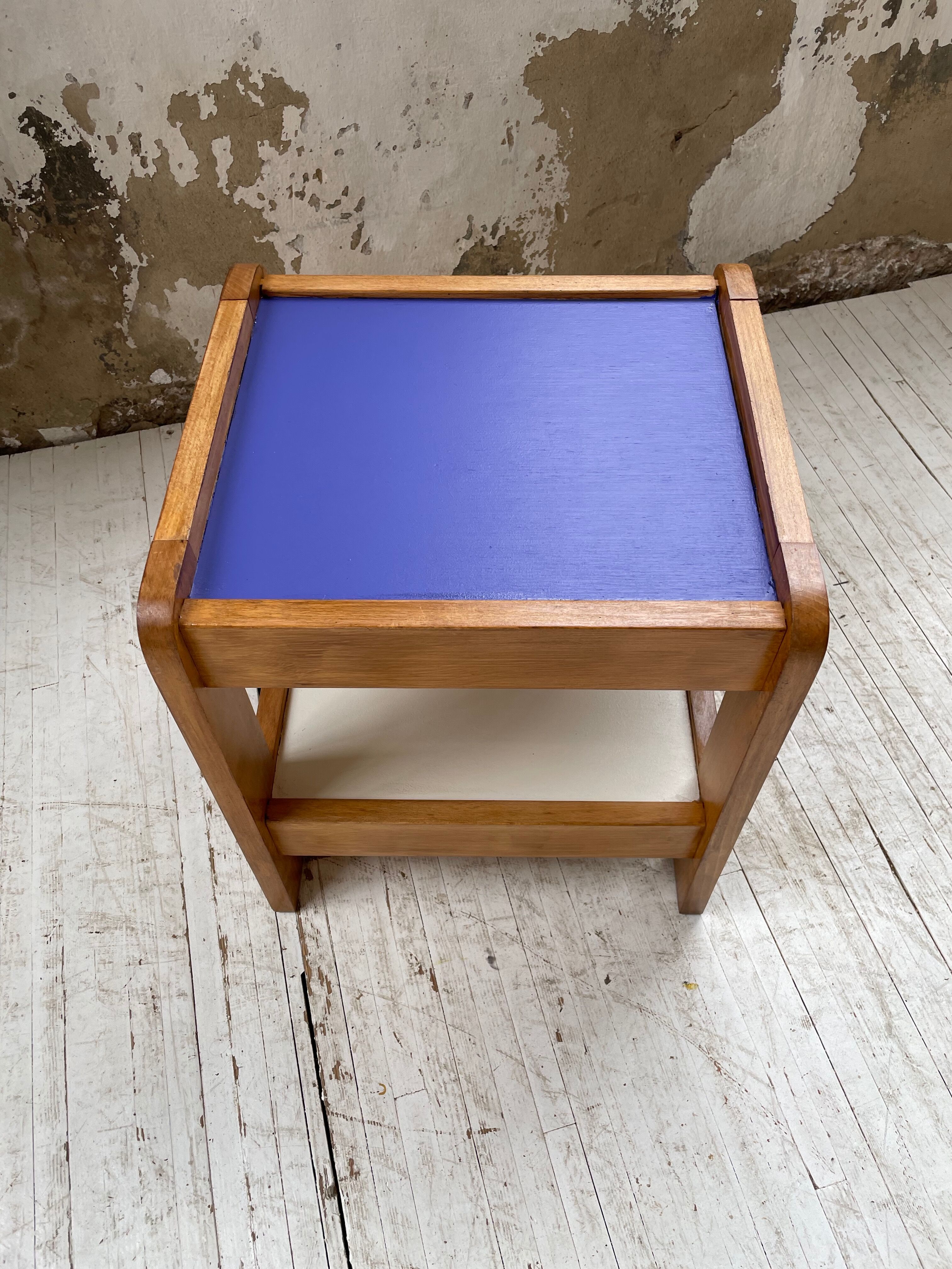 Beech bedside style Regain two-tone
