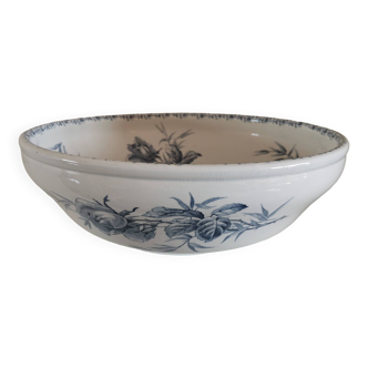 Large hollow dish from sarreguemines may collection