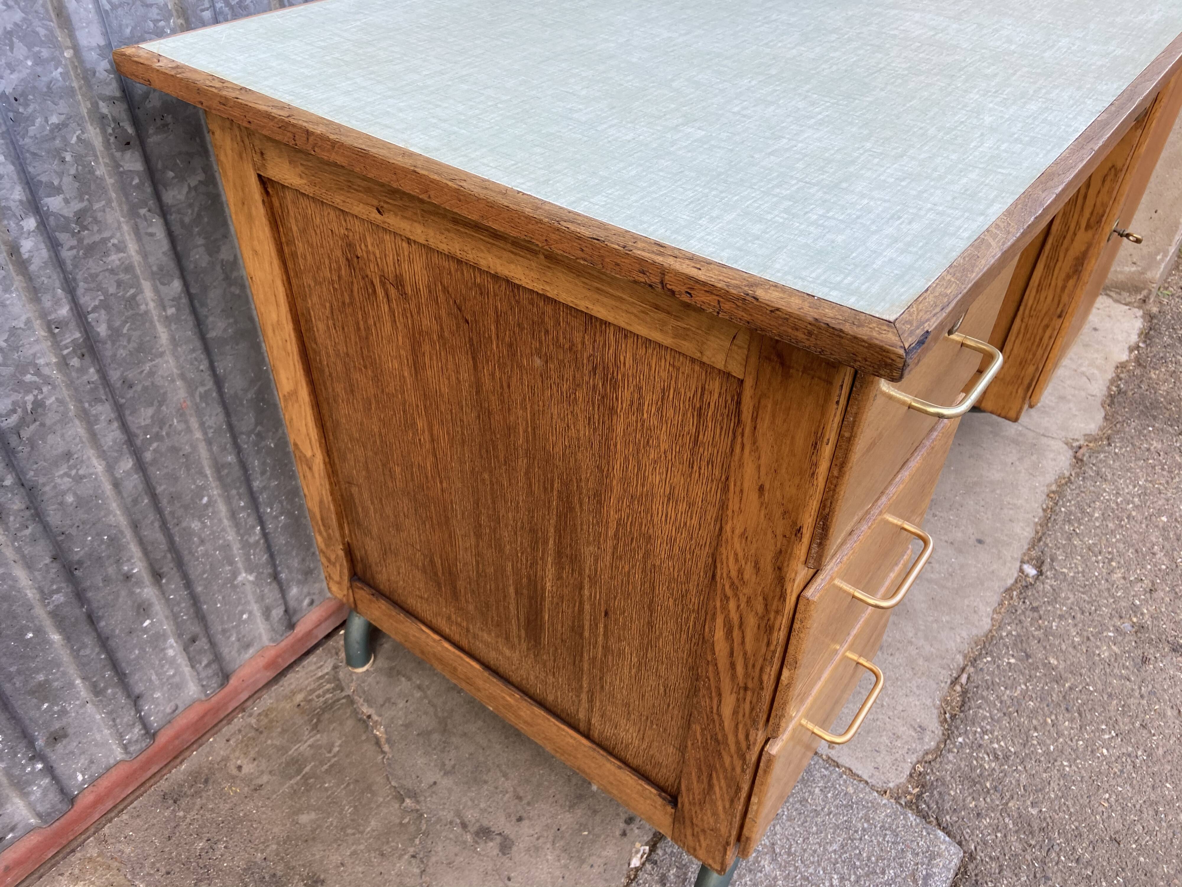 Vintage schoolmaster's office Mullca Delagrave 1960