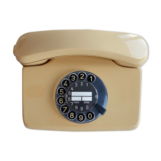 Téléphone à cadran vintage allemand des années 80