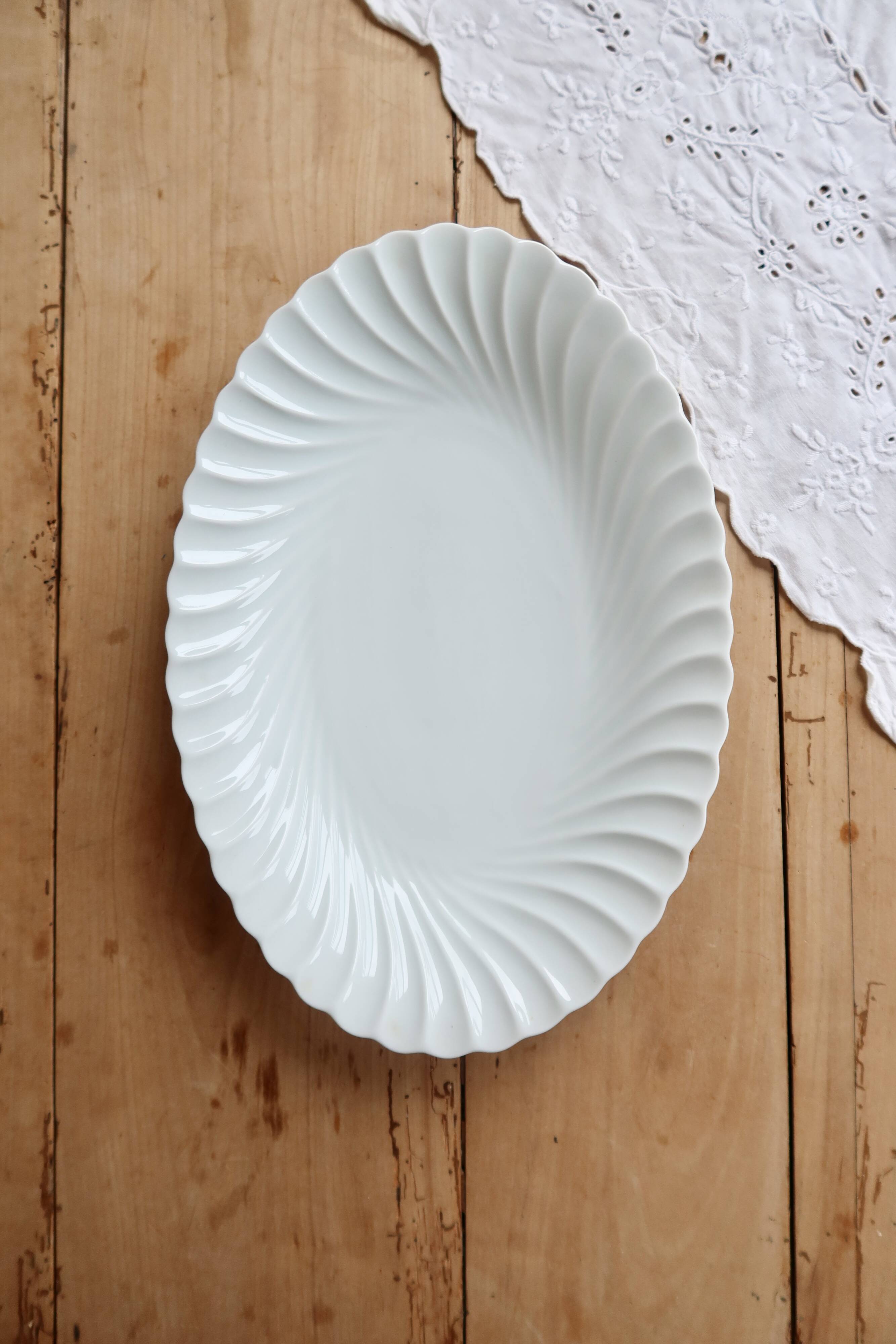 Vintage oval serving dish white twisted porcelain Limoges Haviland