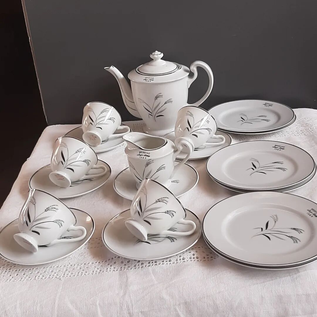 1960s crockery