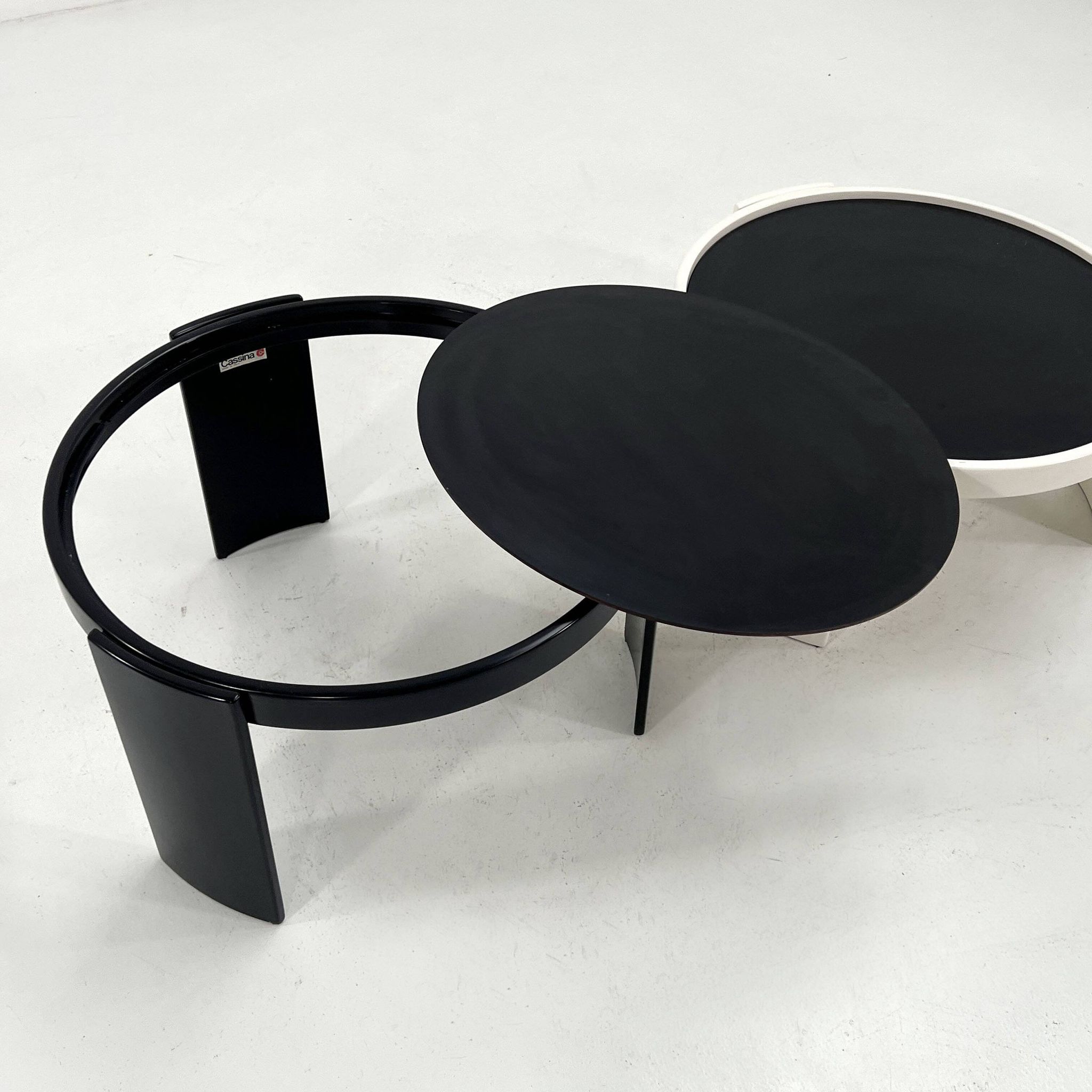 Set of 2 large reversible nesting tables by G. Frattini for Cassina, 70