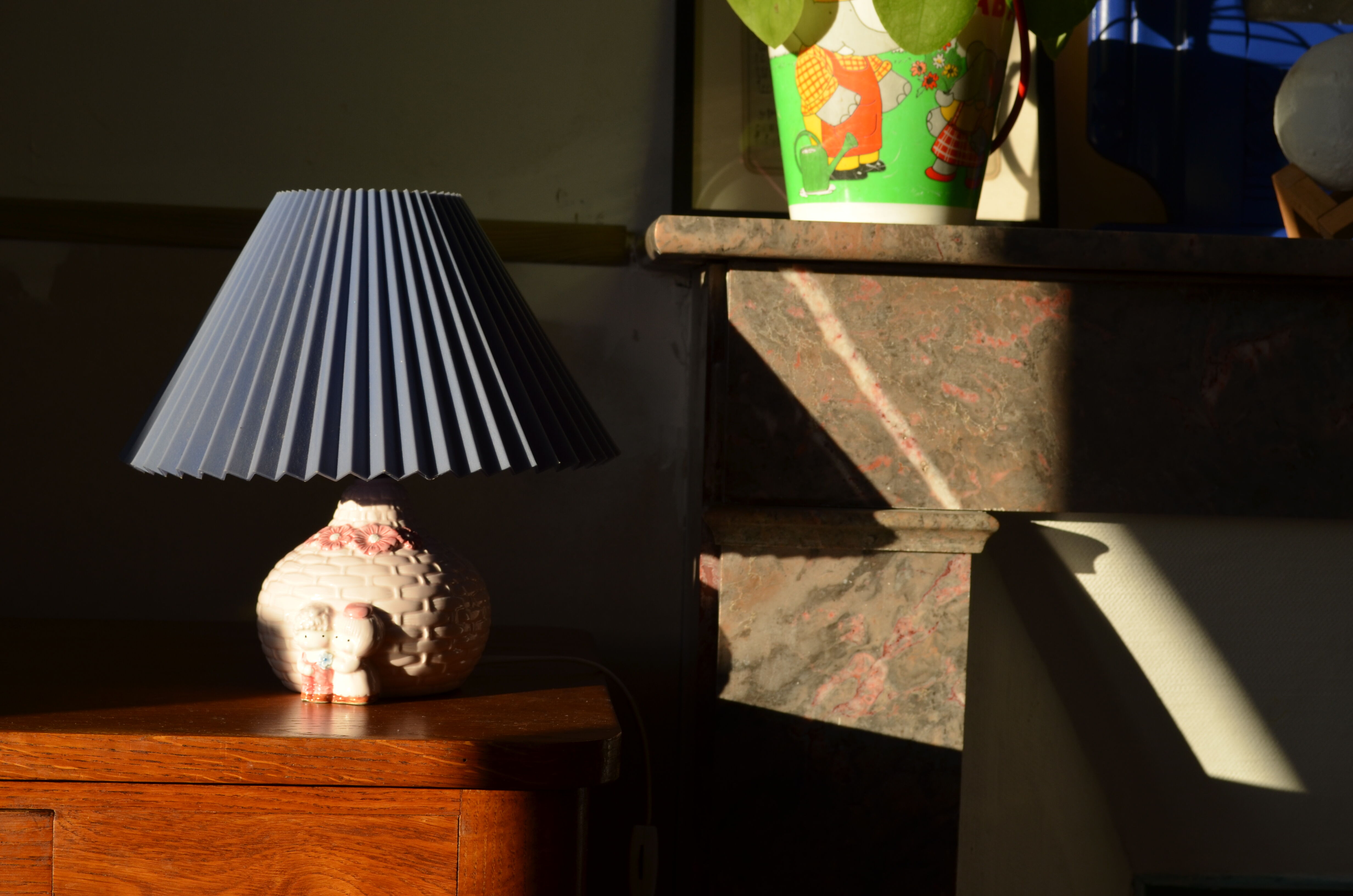 Bedside lamp so eighties