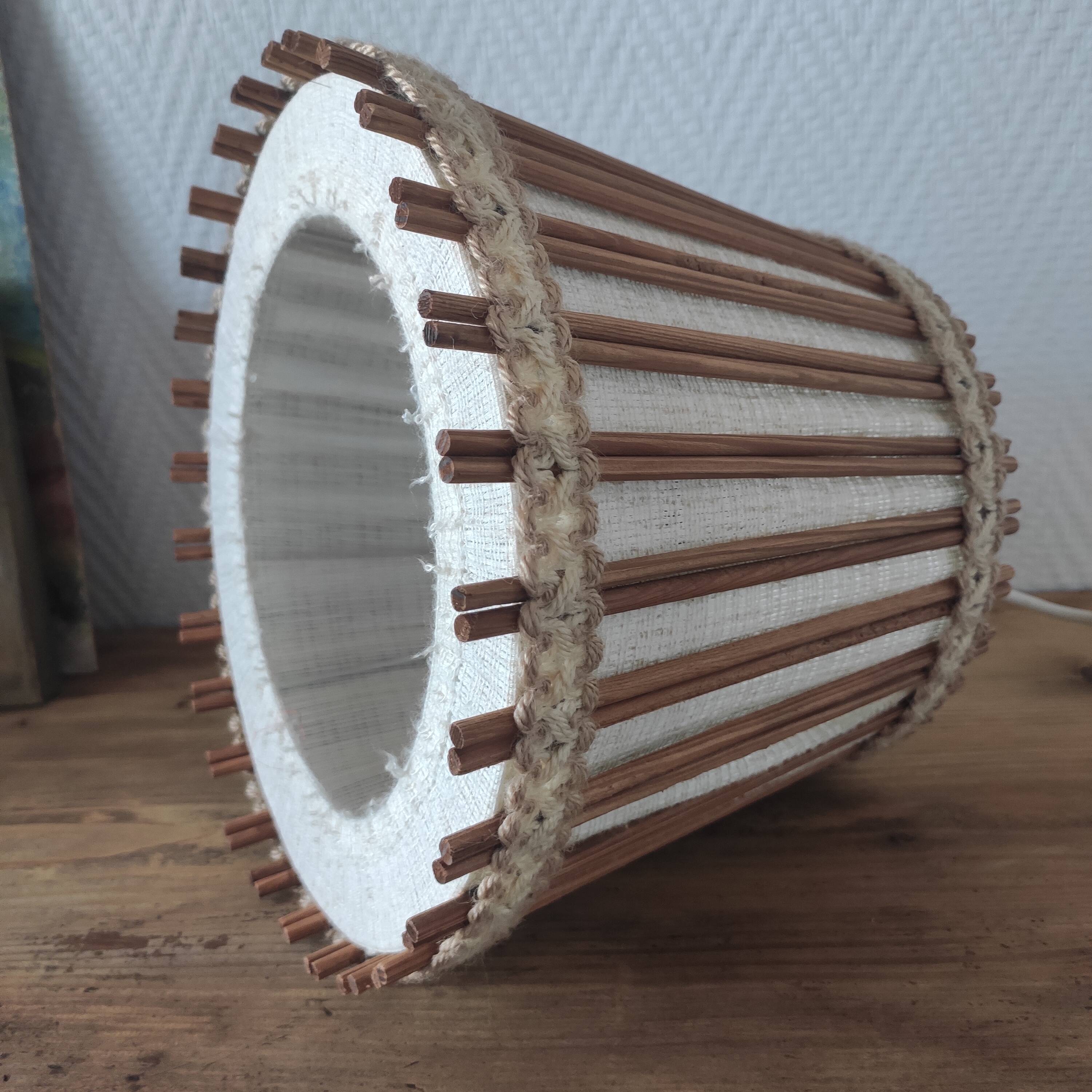 Suspension vintage 70 en lin et rotin