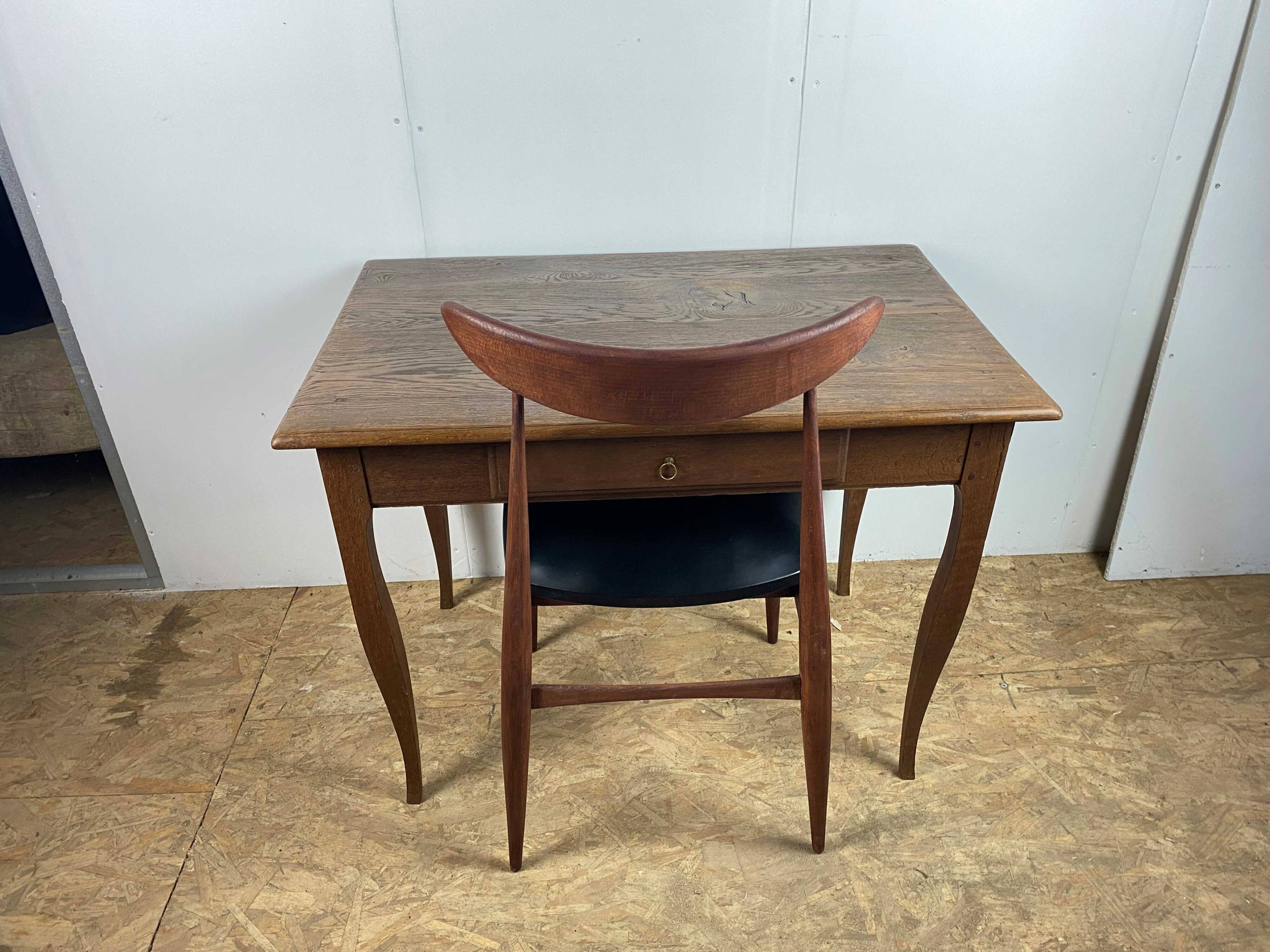 One drawer desk in solid oak 1900