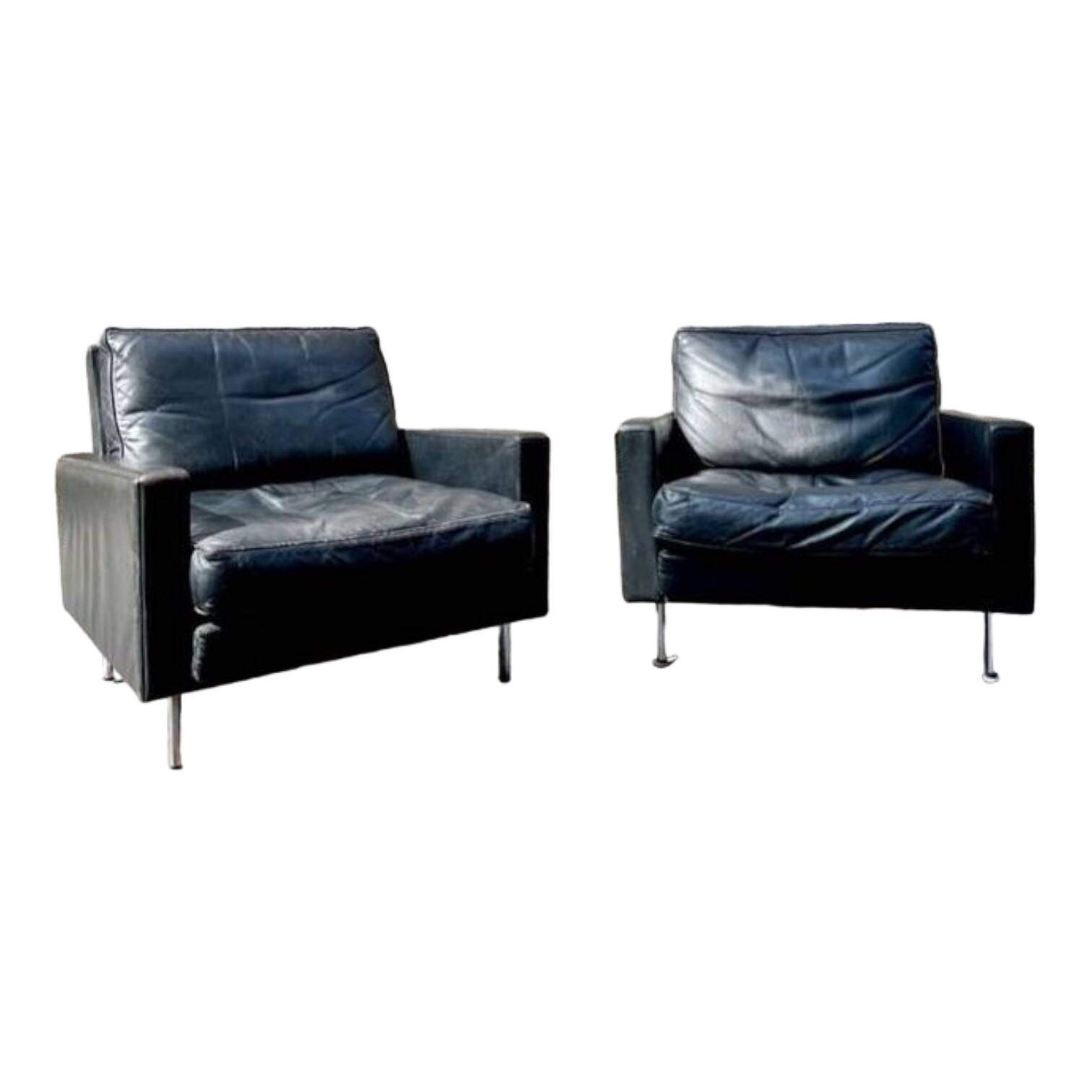 Pair of armchairs by George Nelson