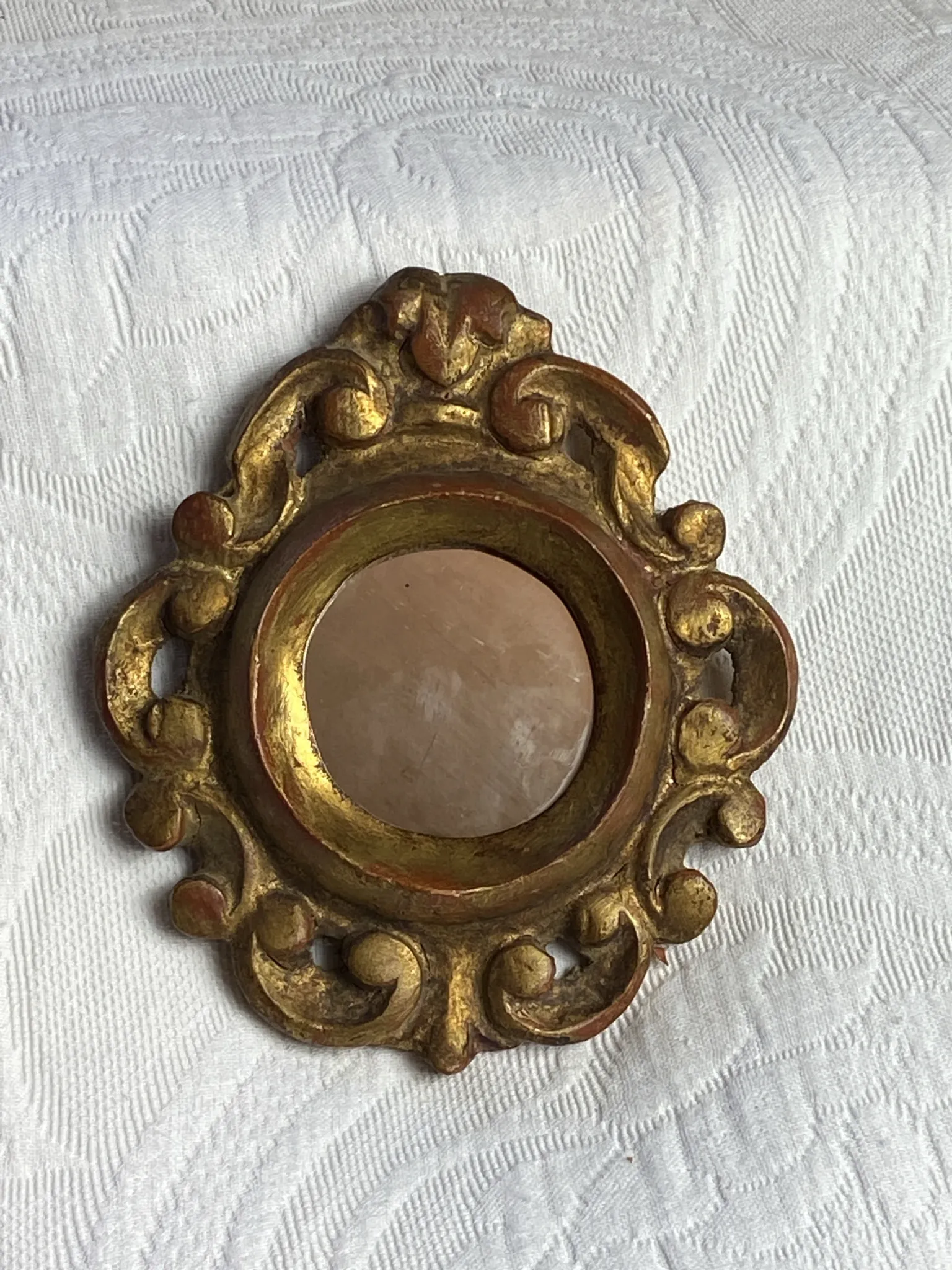 Miroir en bois sculpté de style rococo