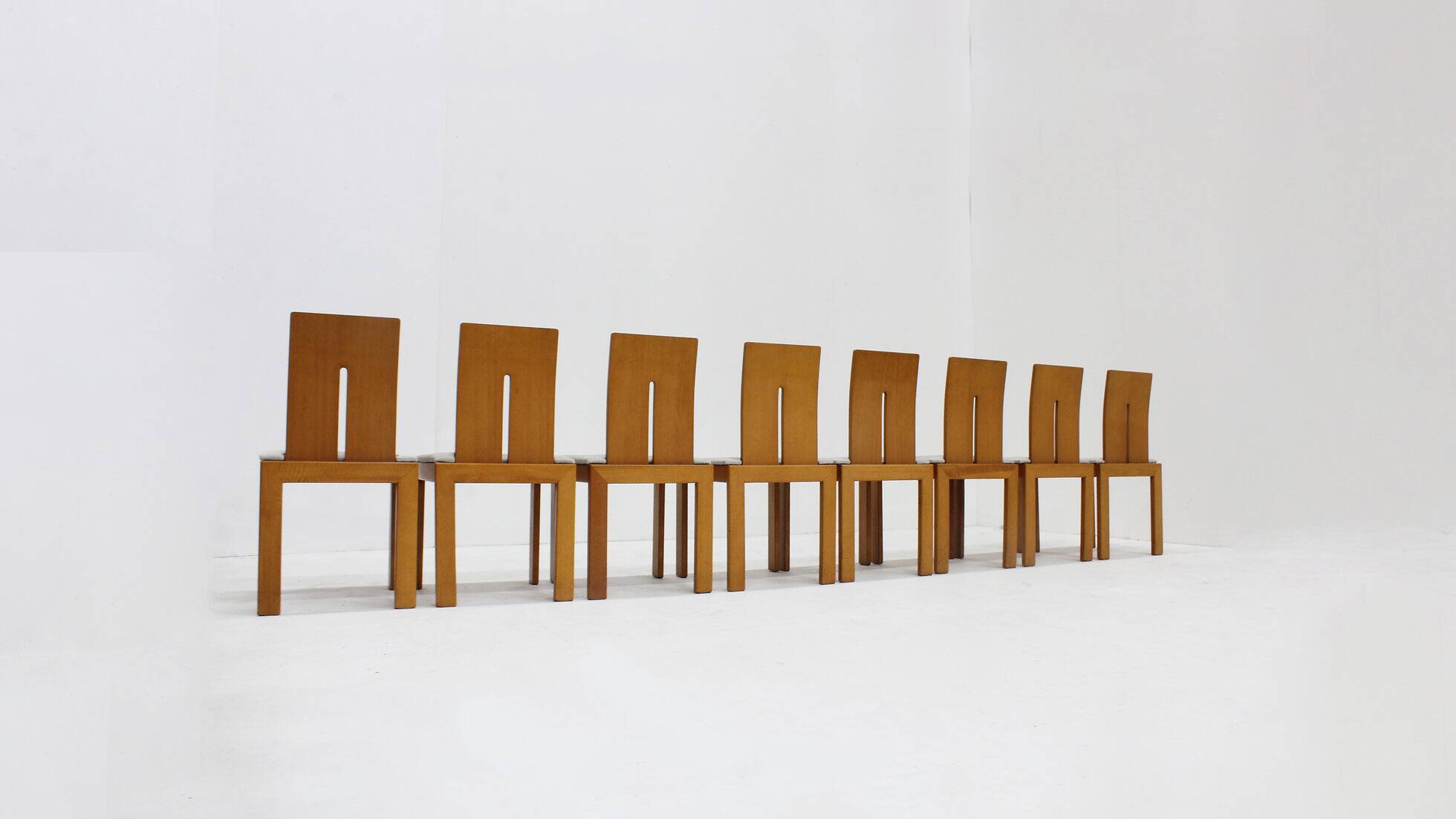 Vintage Italian dining room chairs set of 8