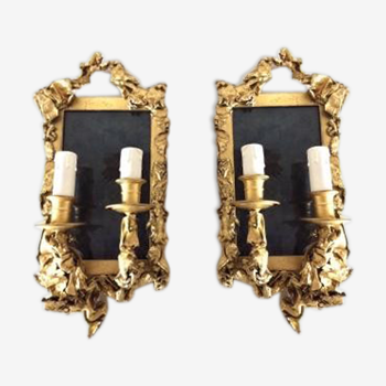 Pair of wall appliques, gilded brass creation of the 1970s"