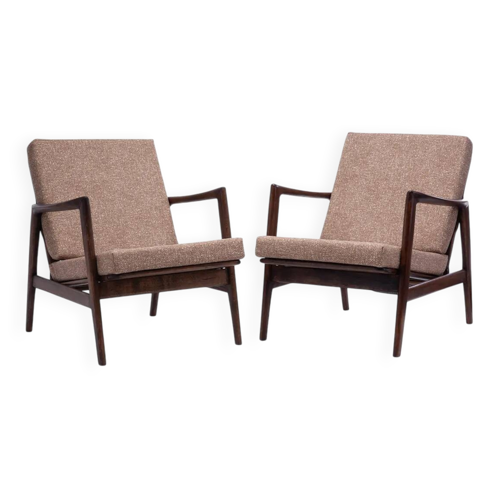 Pair of stefan armchairs type 300-139