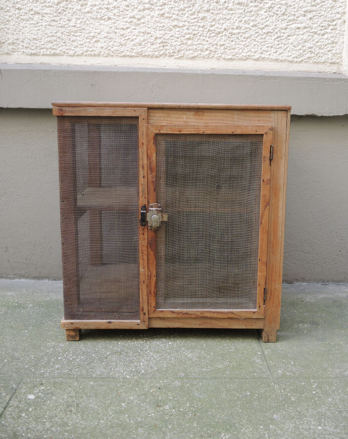 Former arisanal eating guard in wood and iron-a16