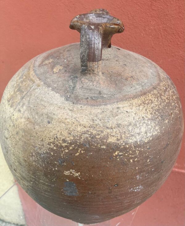 Toule ou bonbonne ancienne