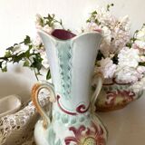 Vases en barbotine art nouveau, ancienne garniture de cheminée