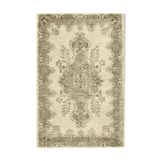 Handmade Wool Oriental Beige Carpet 163 cm x 257 cm - 38892