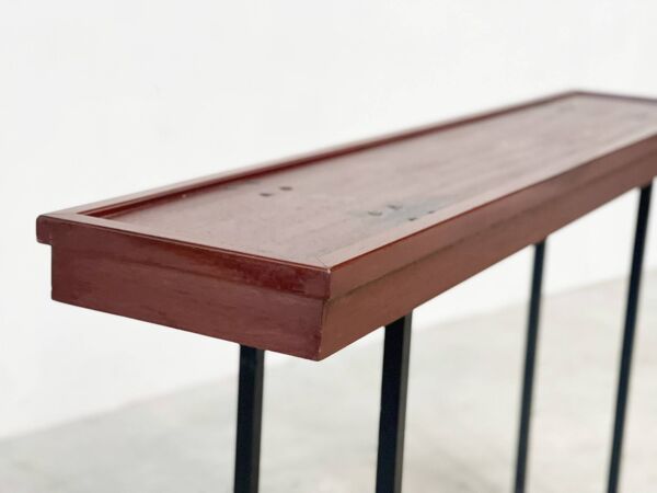 Elégante console italienne en bois et métal