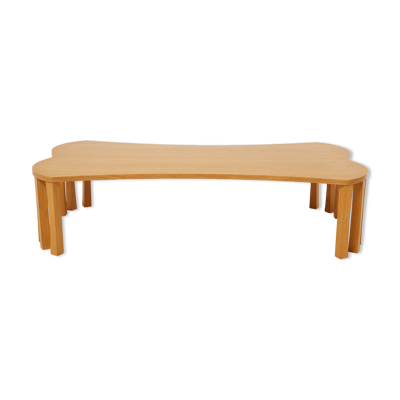 Table basse signé de Vincent Poujardieu forme libre en chêne 1992